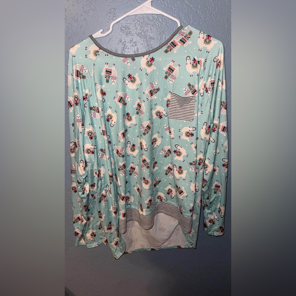 Cuddl Duds Girls Mint Green Llama Print Pajama Top